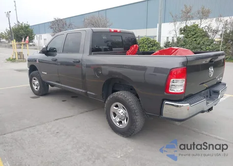 2019 Ram 2500 Tradesman 4X4 6'4 Box z USA, uszkodzony, nr VIN 3C6UR5CL2KG643613